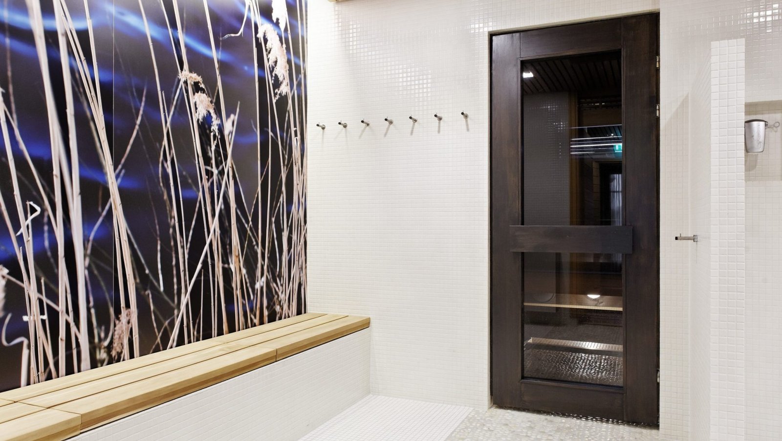 Hewlett-Packard-sauna-area-Espoo-GI-Project-1